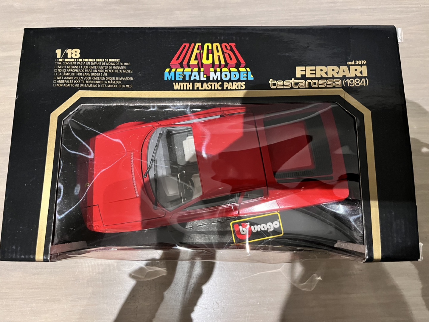 Bburago 1984 Ferrari Testarossa 1:18 Scale - photo 2