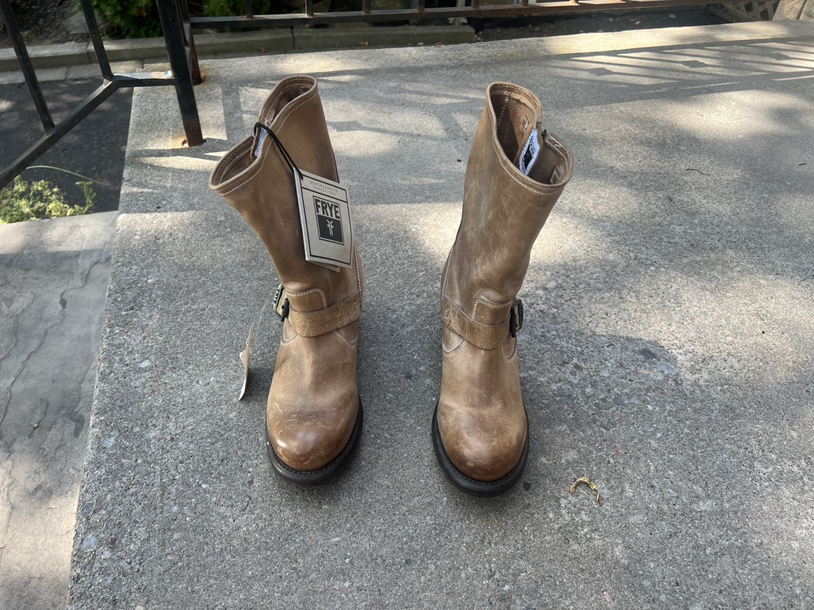 Frye boots - photo 2