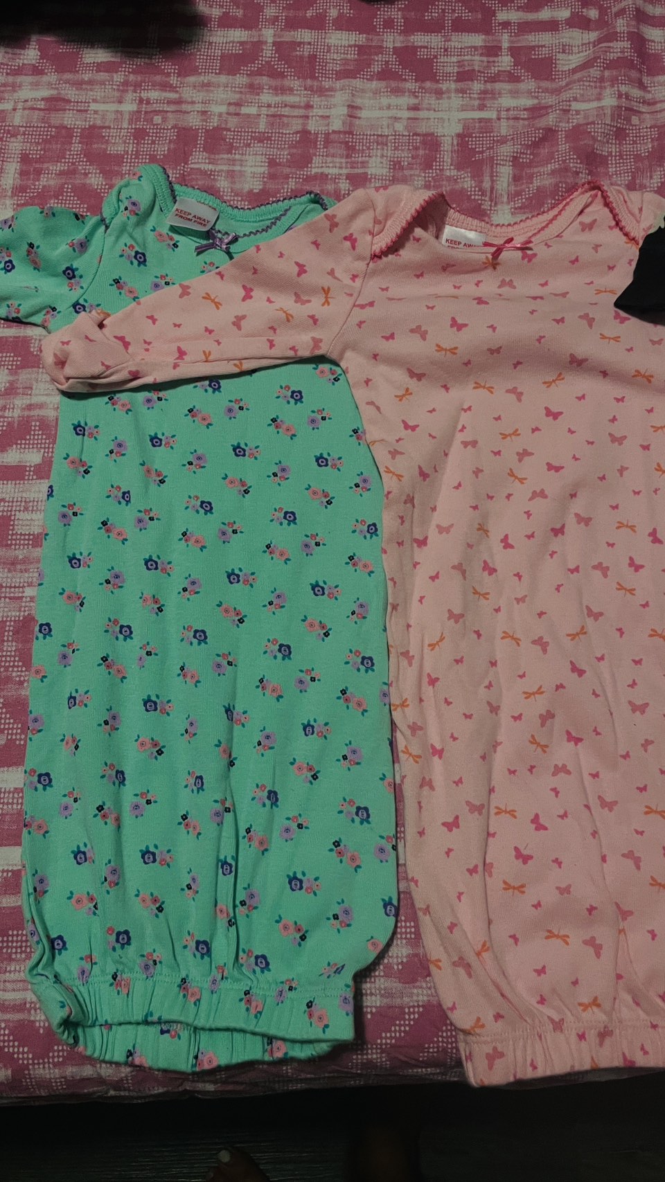 Free new born and baby cloth set thumbnail