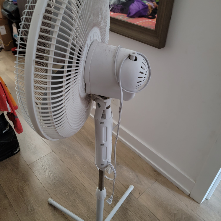 white Stand Fan - photo 2