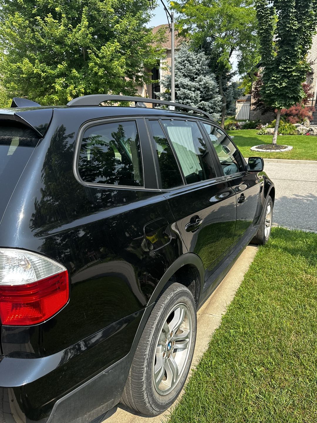 Car - photo 3
