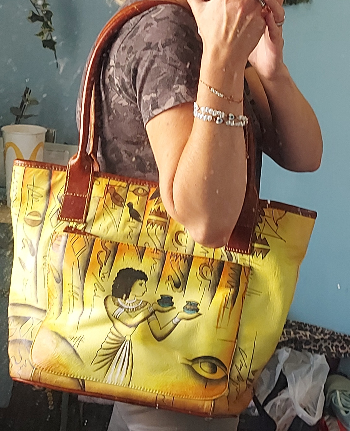 hand painted designer hand bag image indicator(2)