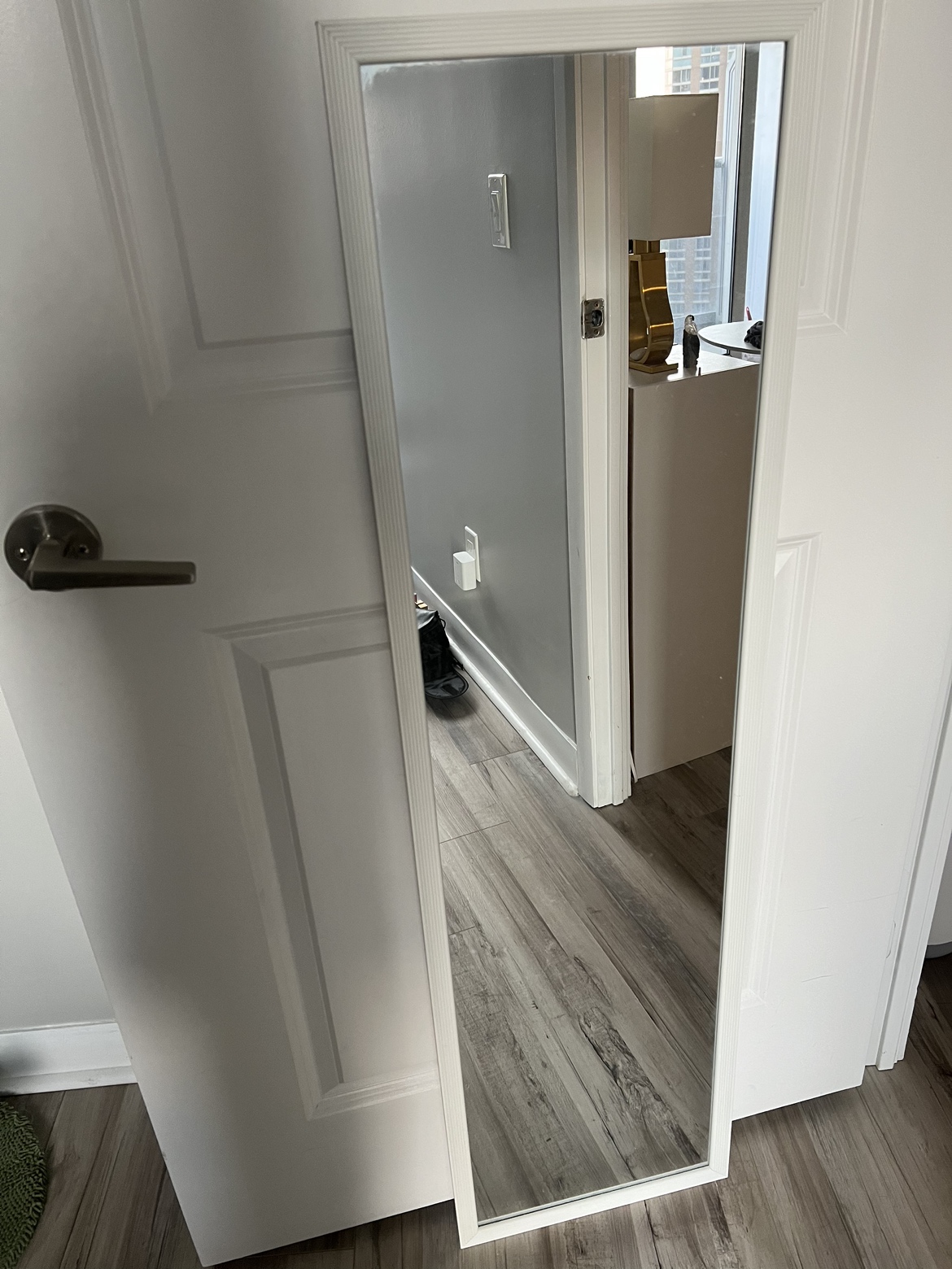 Mirror thumbnail