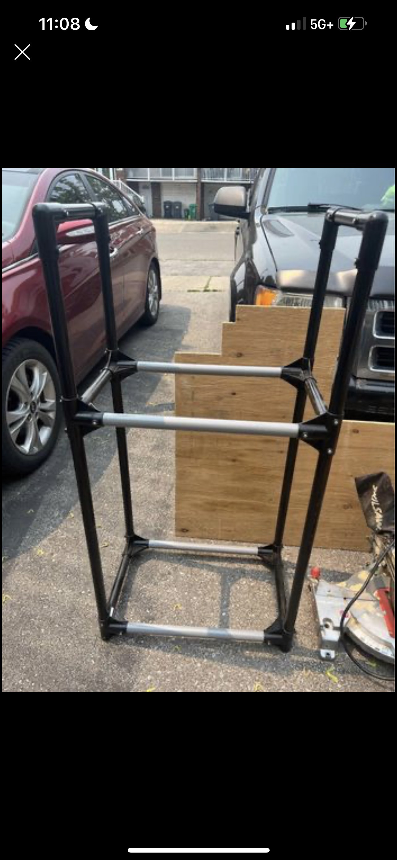 Tire stand for 15 inch tires