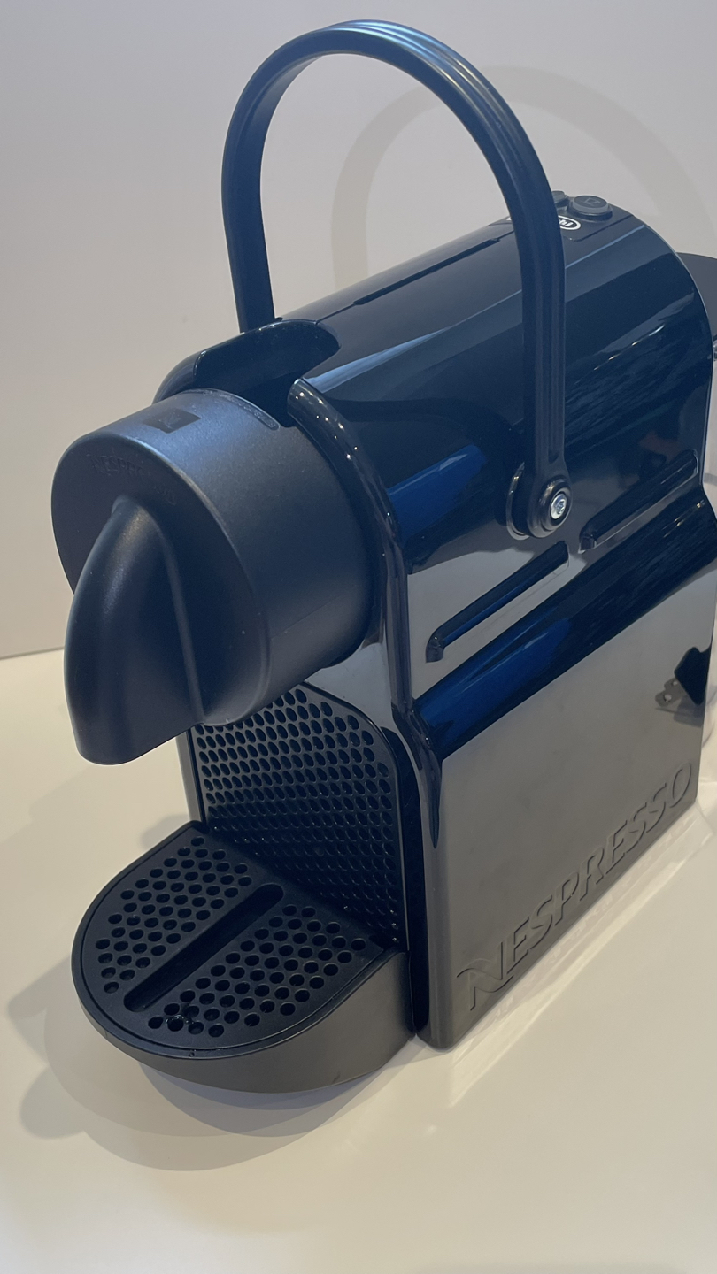 Nespresso Inissia Coffee Machine by DeLonghi - Black - photo 3