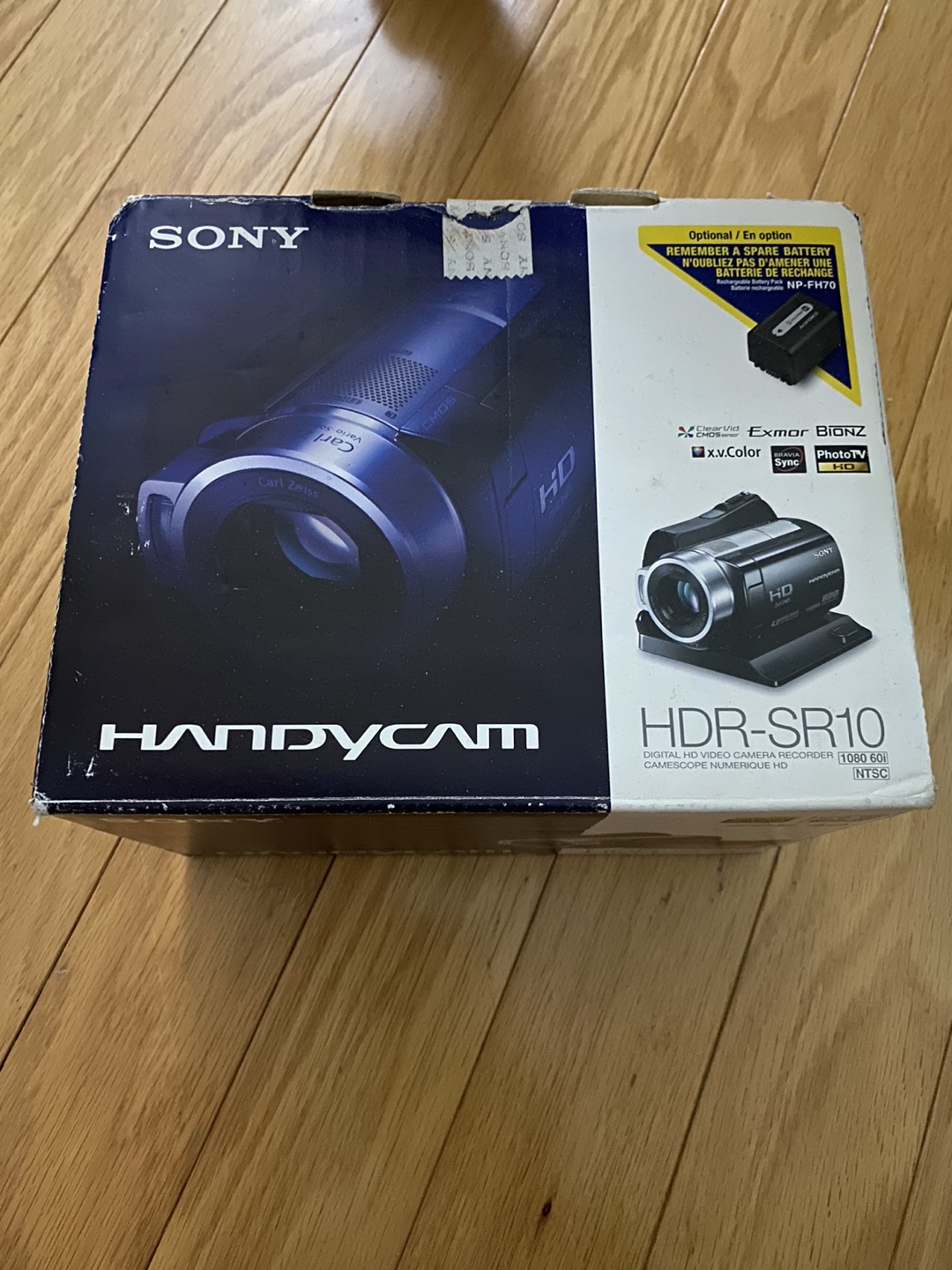 Sony HDR-SR10 4MP 40GB HD Hard Drive Handycam Camcorder with 15x