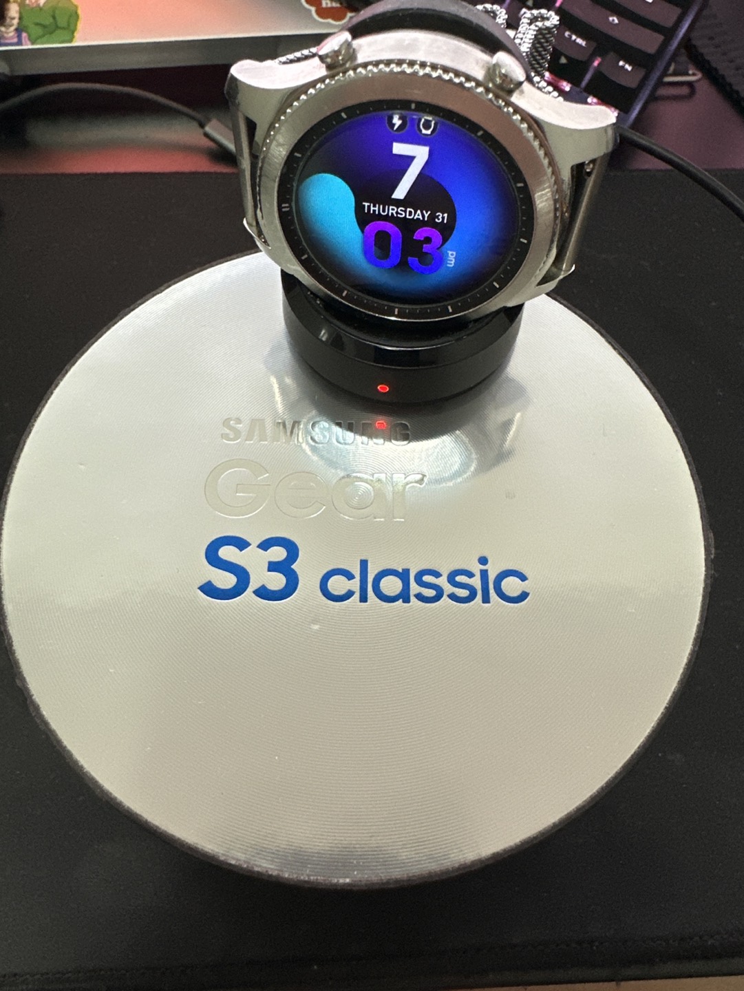 Samsung Gear S3 Classic Smartwatch thumbnail