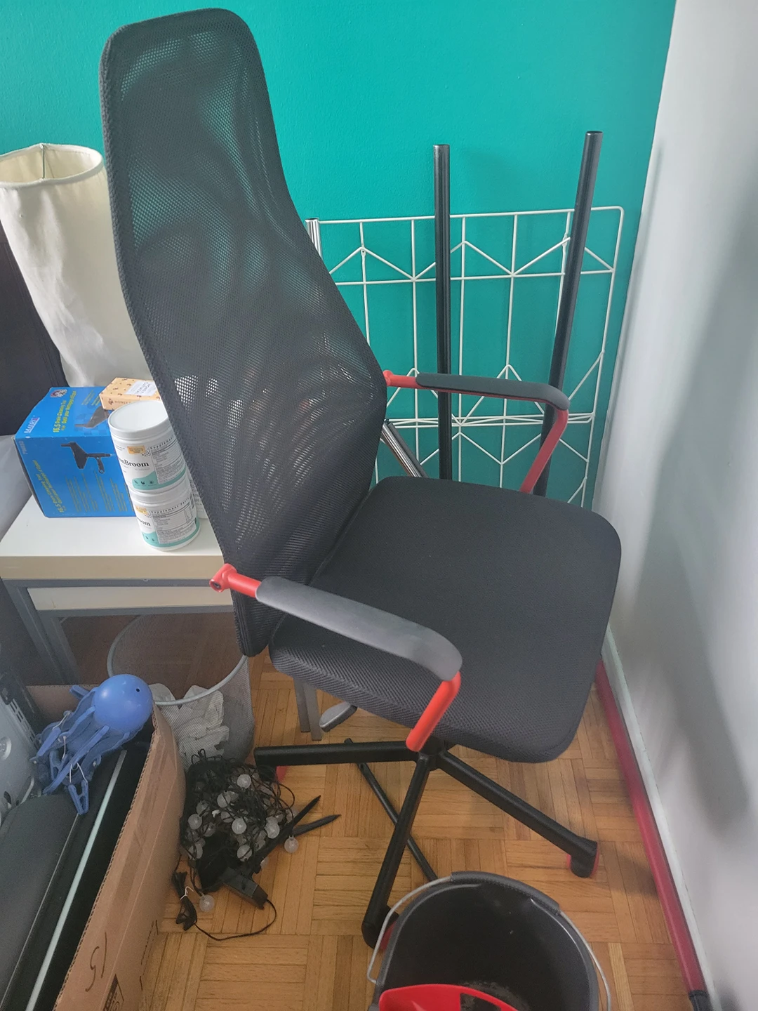office desk and chair
