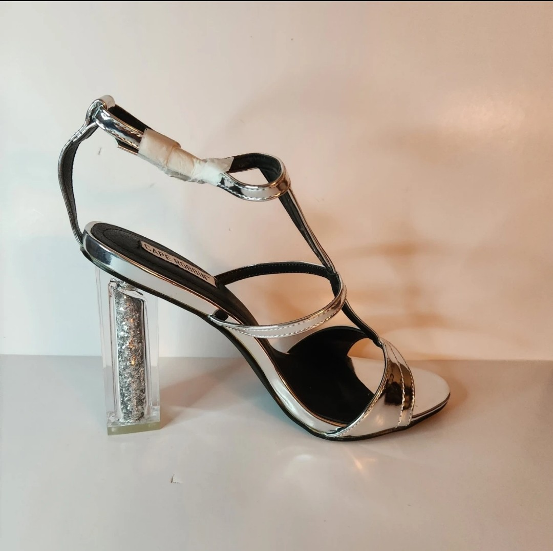 SEXY SILVER GLITTER LUCITE STRAPPY HEELS WOMEN'S 9 image indicator(2)