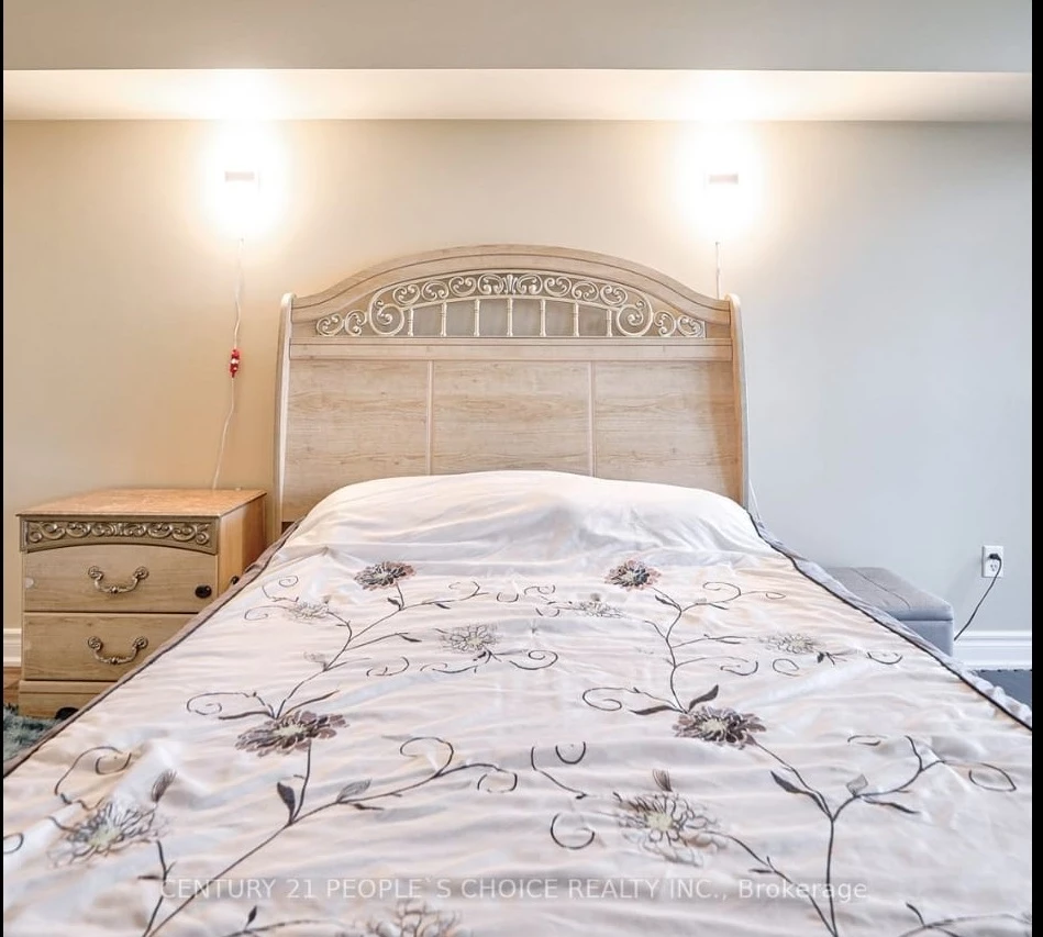 bedroom furniture - photo 2
