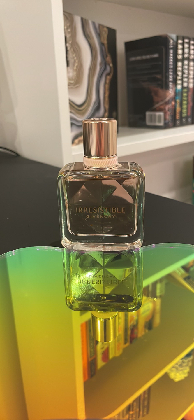 Givenchy Irrisistible Perfume 35 mL/ 1.1 oz - photo 3