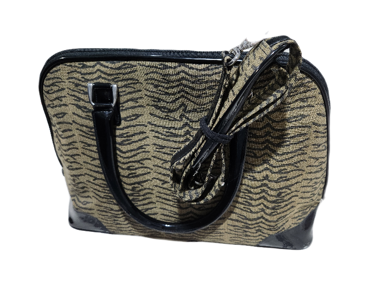DVF weekend Travel bag with lock image indicator(6)