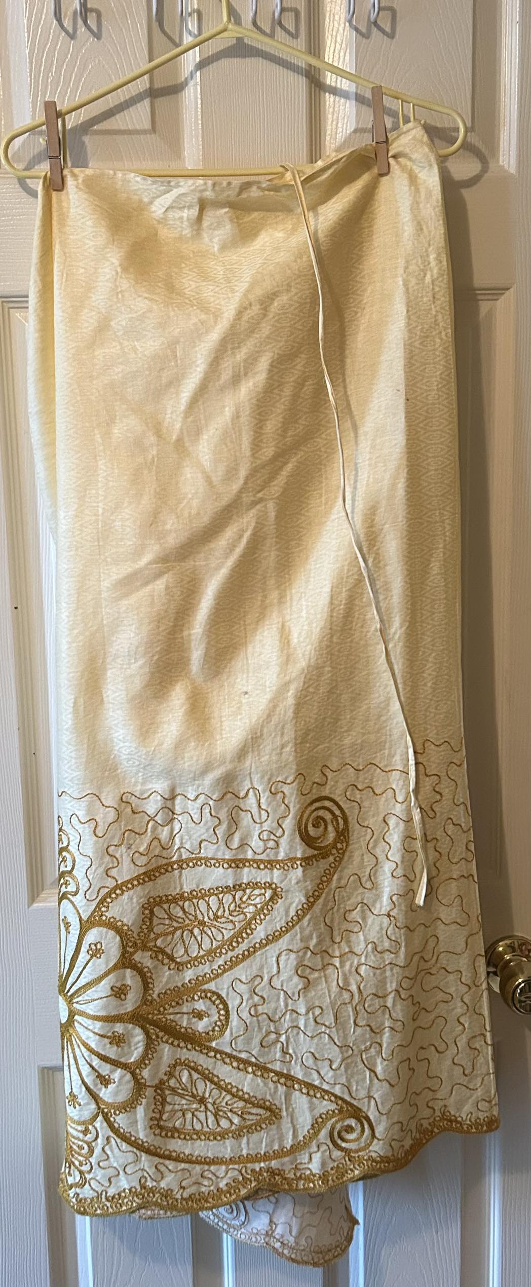 African women’s 2 piece outfit image indicator(3)