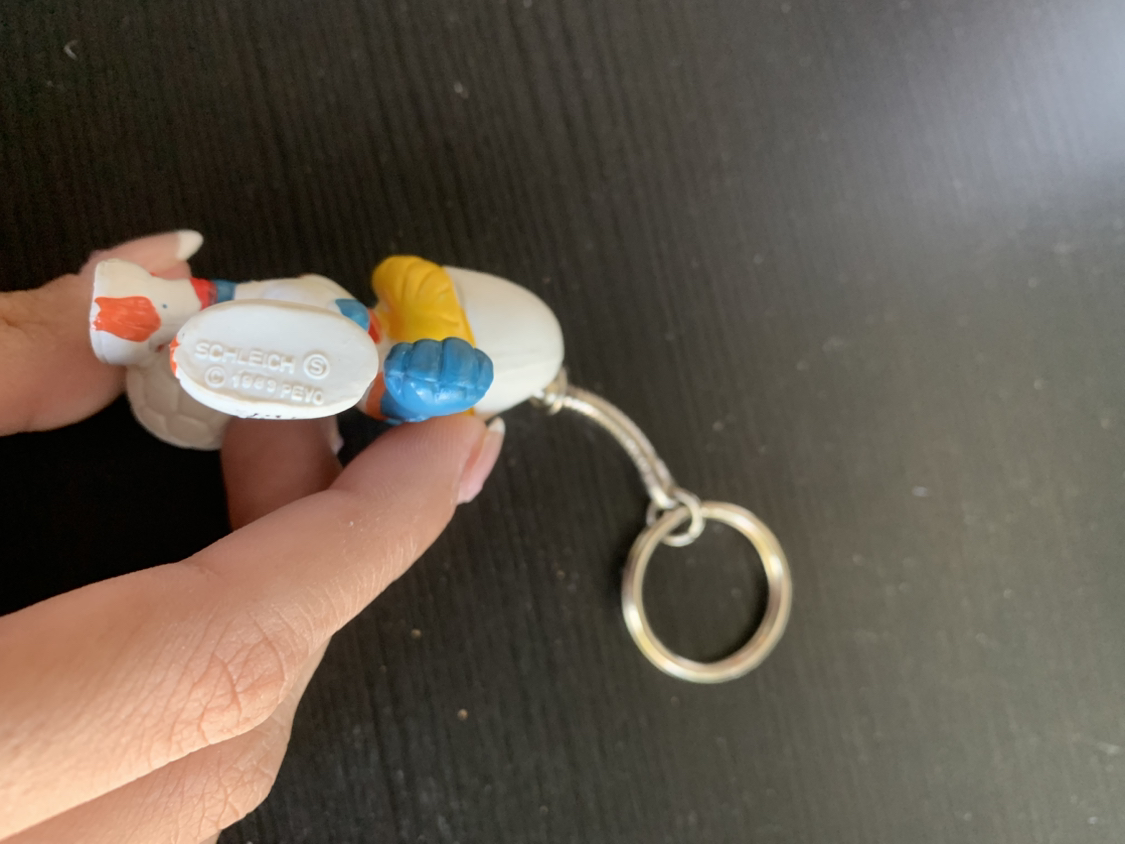 Smurfette Schleich keychains from 1989 - photo 5