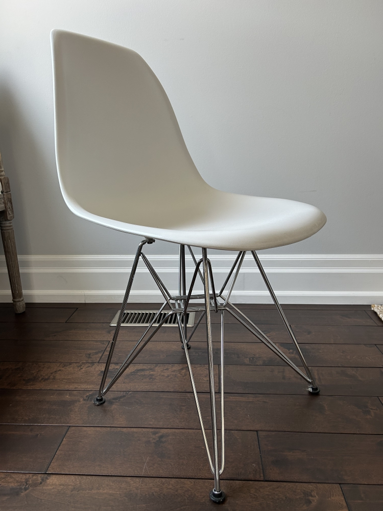 Dining Room Chairs x 2 image indicator(2)