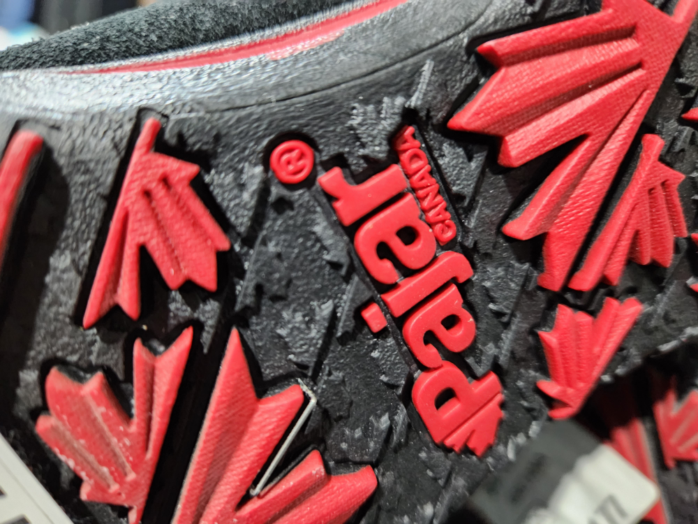 BNWT Black winter boots PAJAR image indicator(4)