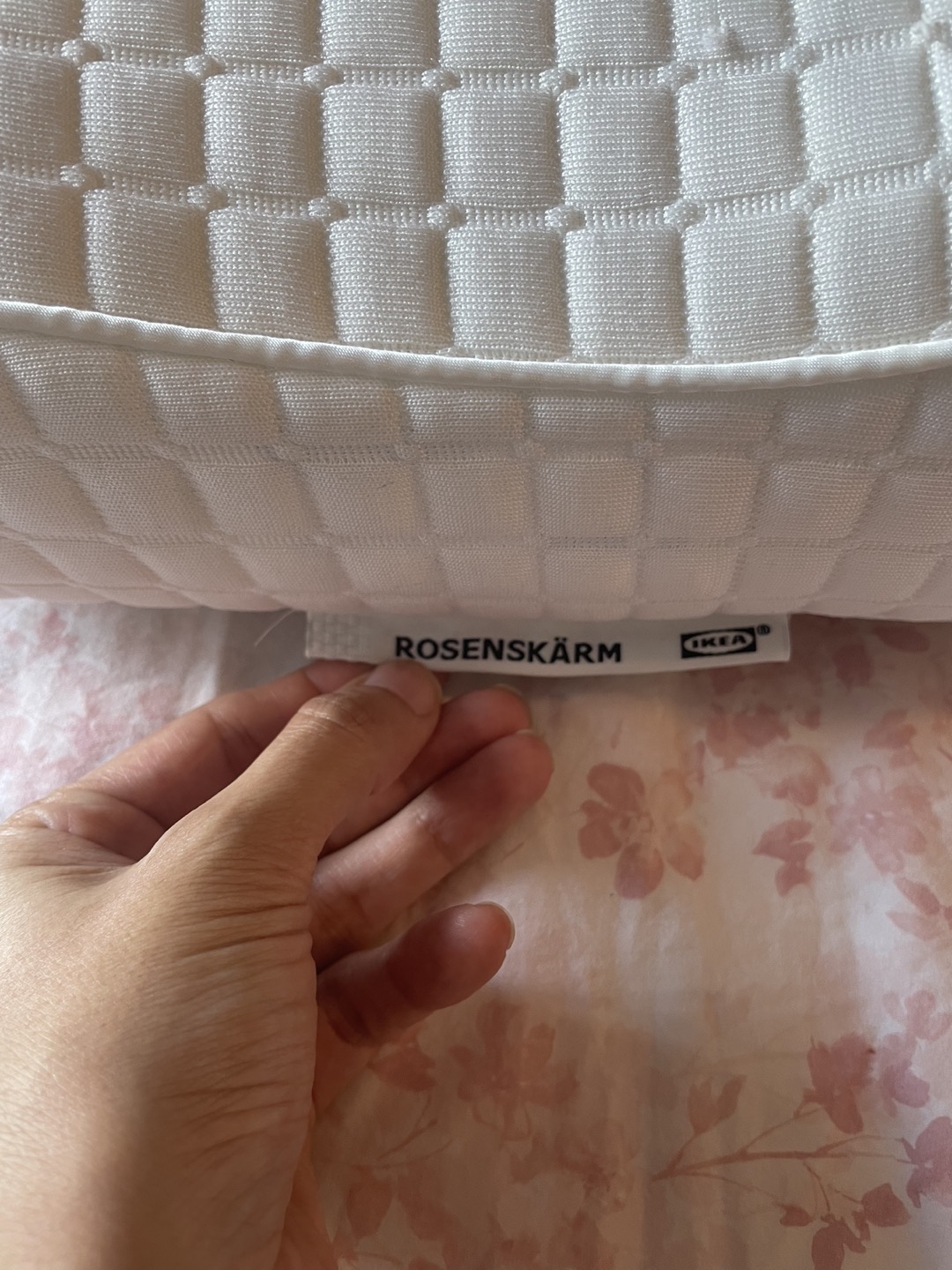 Ikea Ergonomic pillow - photo 3