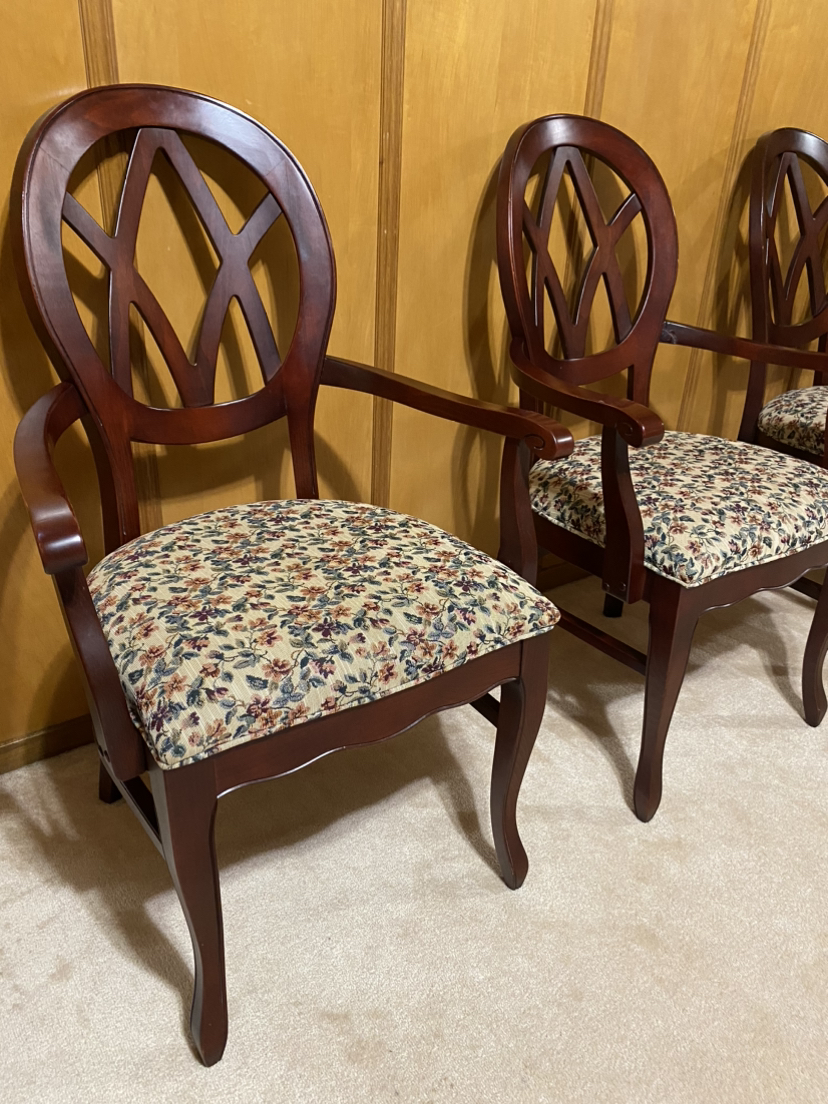 Beautiful antique chairs (set of 4) - photo 2