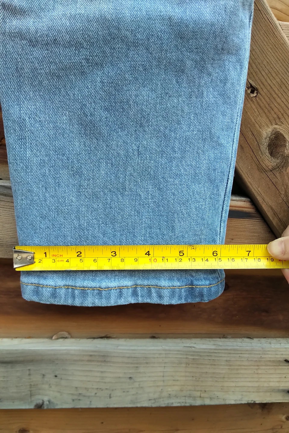 New with tags Everlane Original Cheeky Jean size 25 image indicator(7)