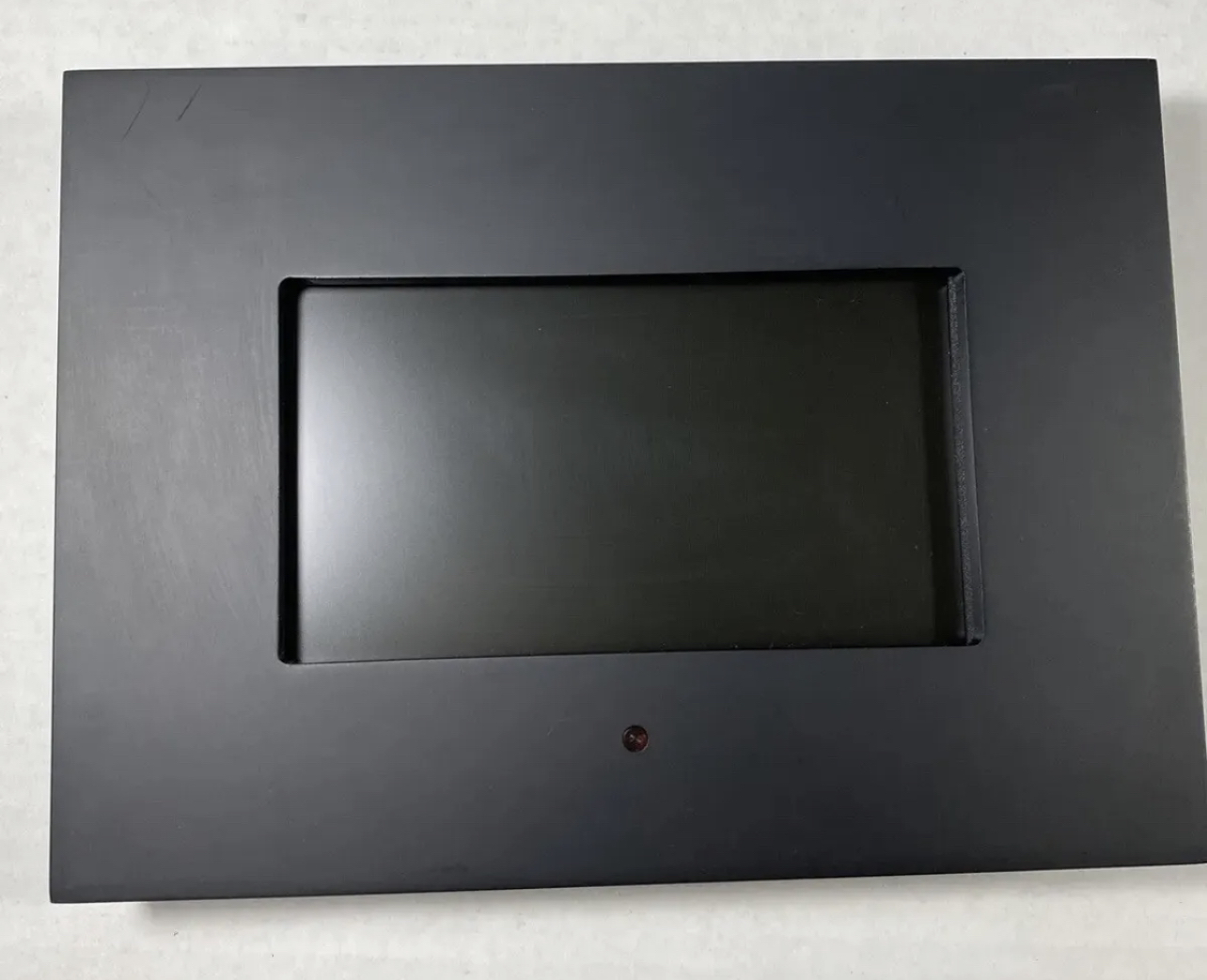 Polaroid 7" Digital Picture Frame thumbnail