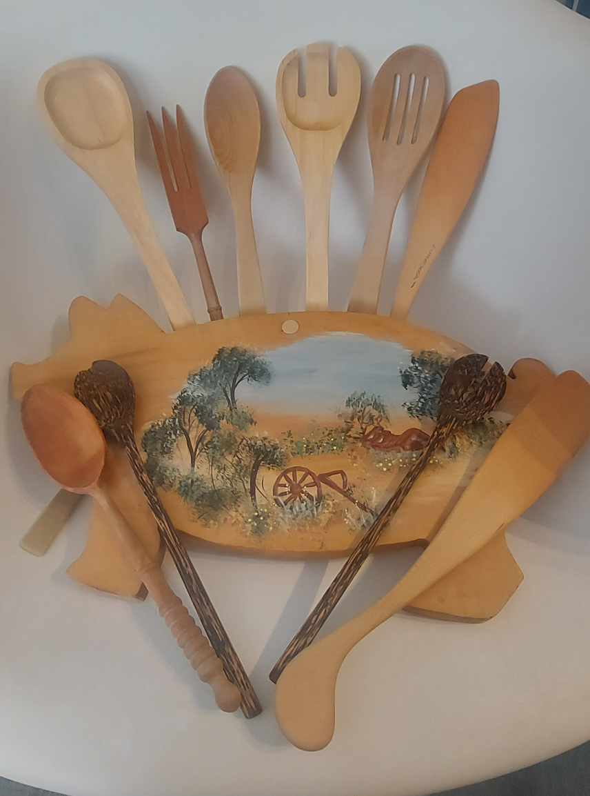 Wooden utensils and Pig cutting board