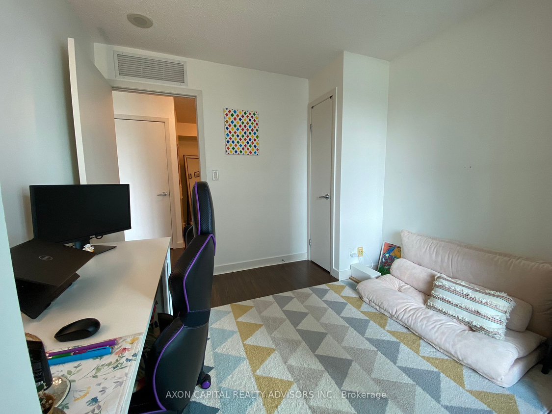 Area Rug - photo 3