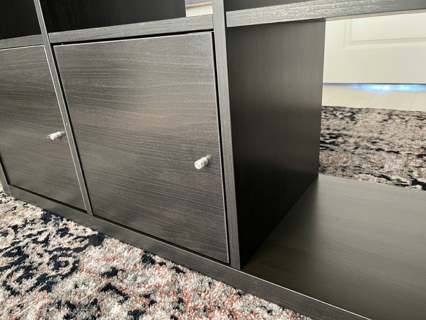 Ikea Kallax shelf unit with cabinet doors - photo 3