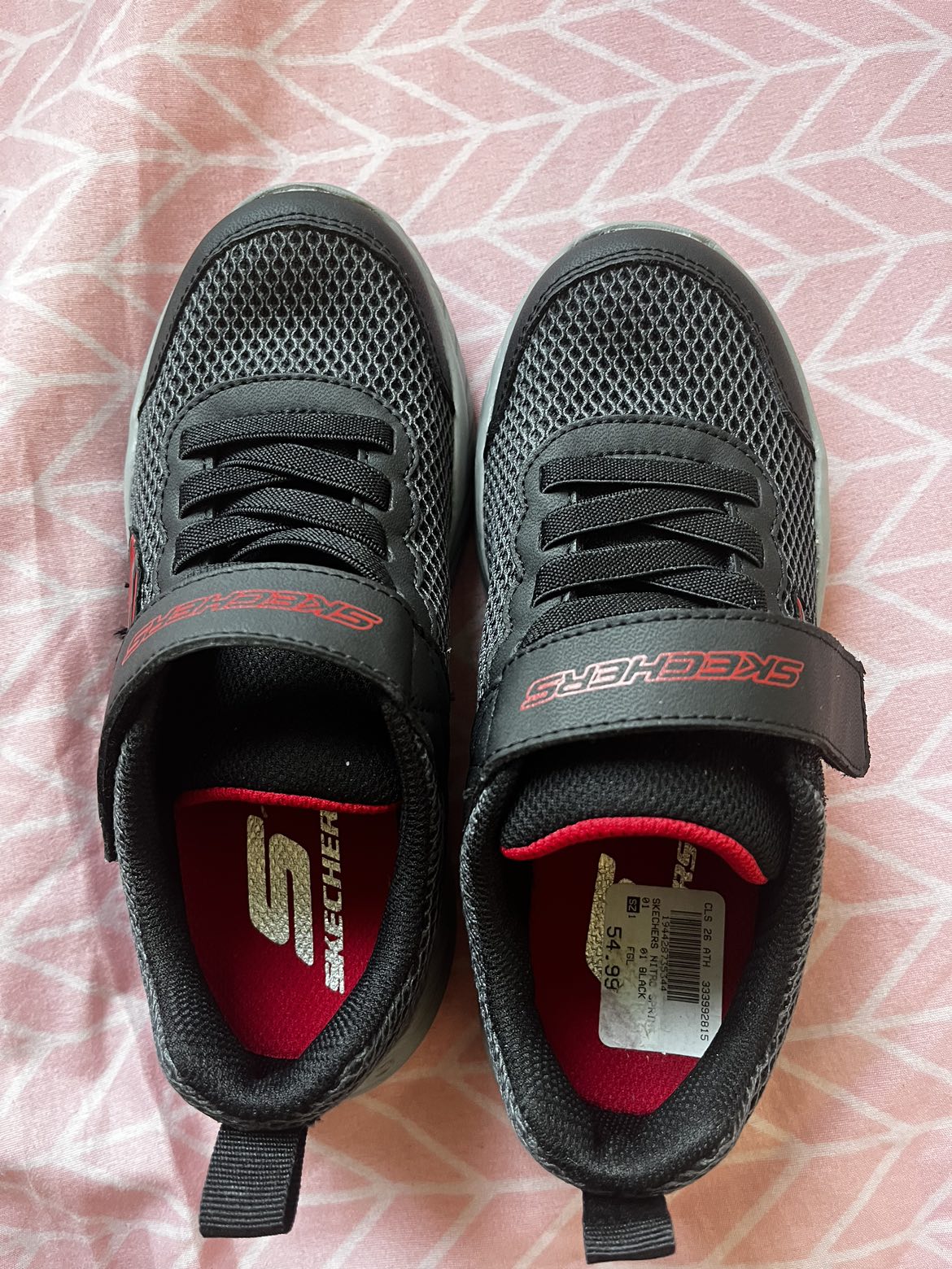 BRAND NEW KID��’S SHOE SIZE 1 image indicator(3)