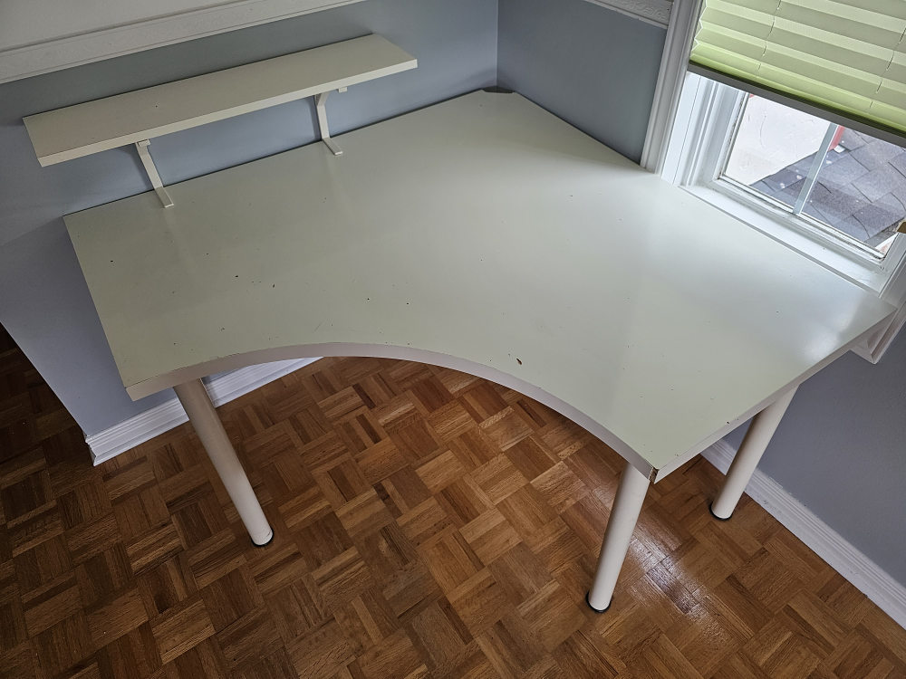 Office Desk - photo 3