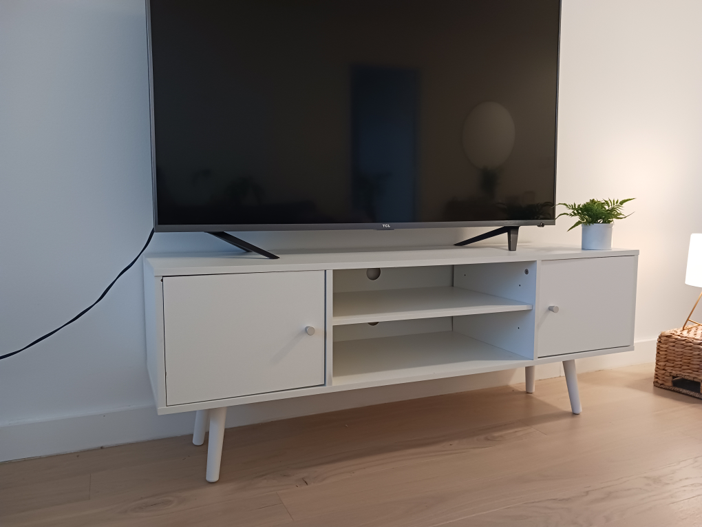 White TV stand - photo 4