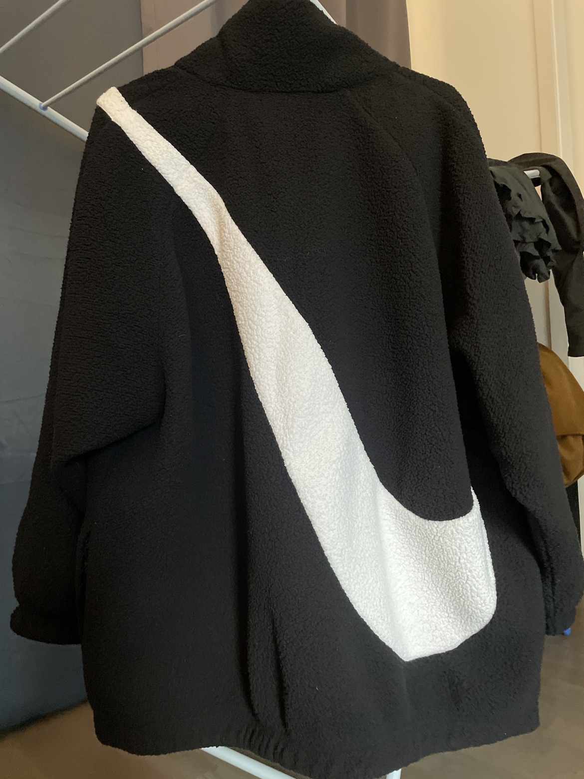 Nike Swoosh Women's Reversible Sherpa Jacket - photo 2