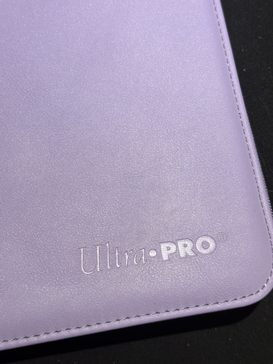 ULTRA PRO ZIPPERED BINDER - photo 2