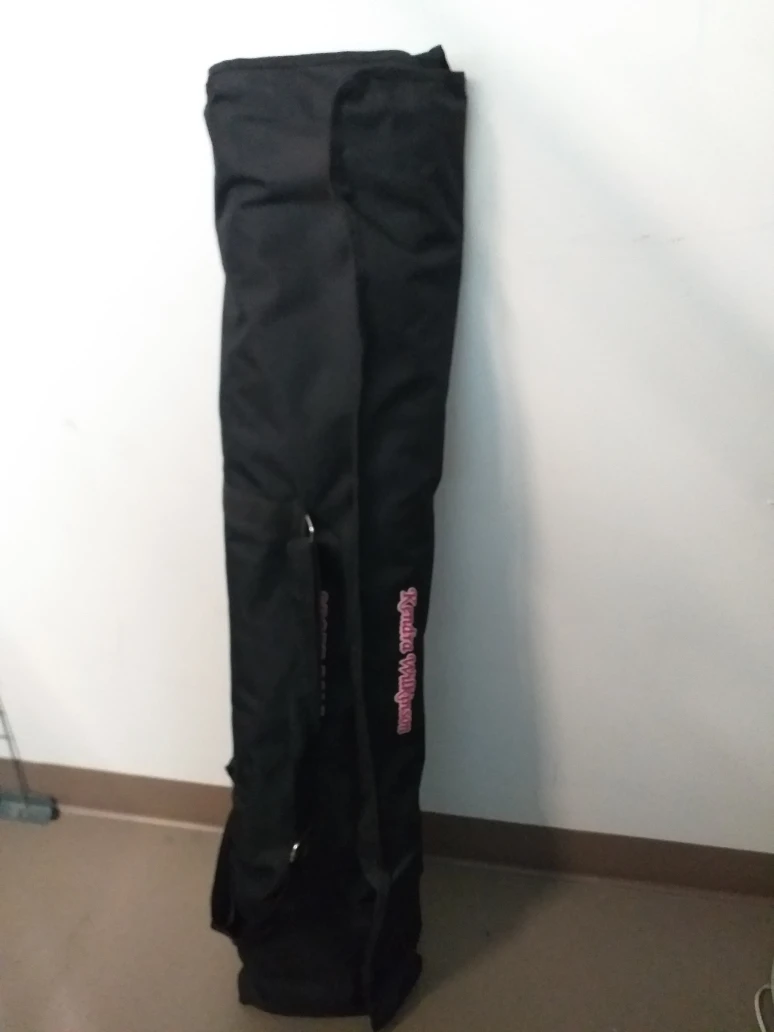 Kendra Wilkinson's sport pole image indicator(2)