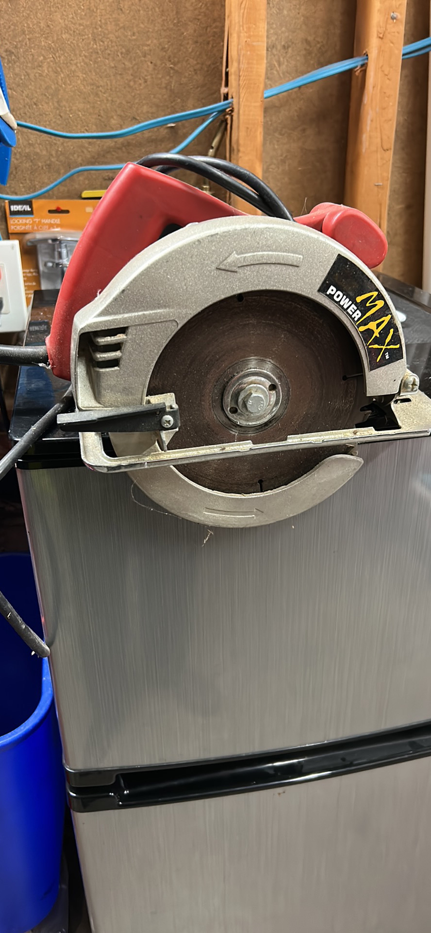 Corded circular saw