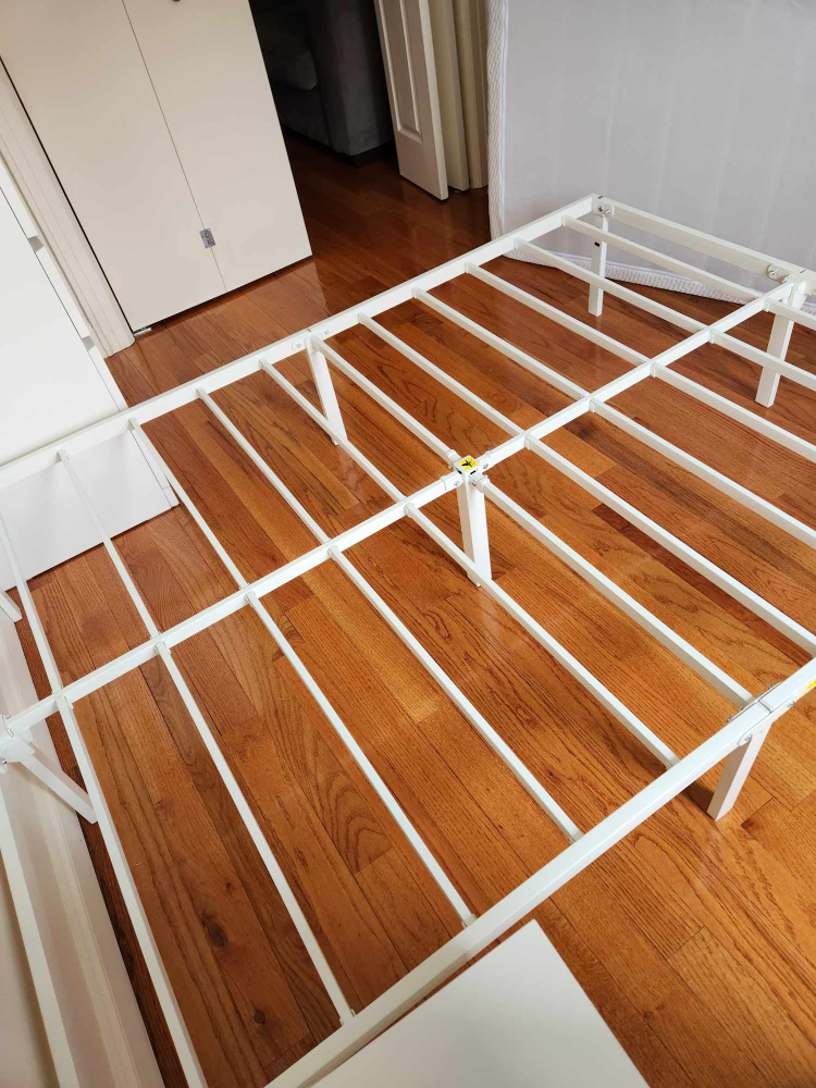 WHITE FULL BEDFRAME - photo 3