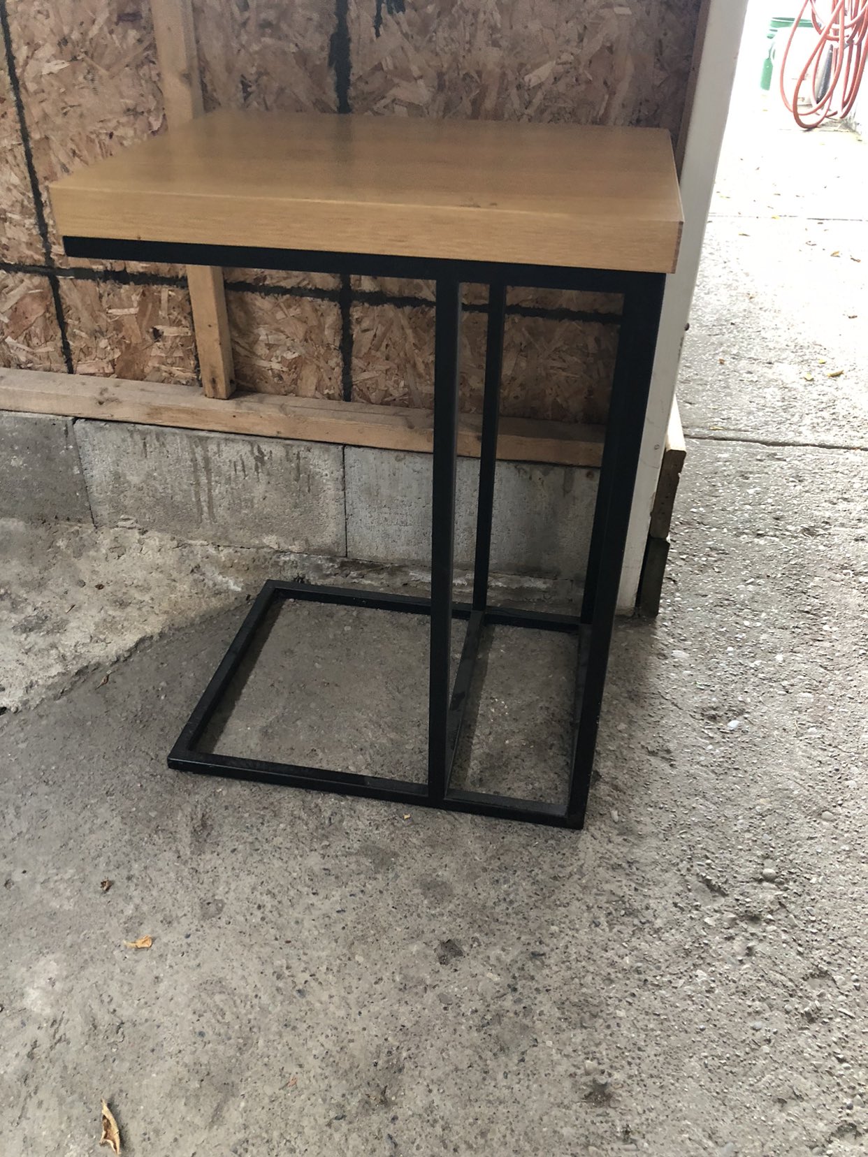 Bed side table