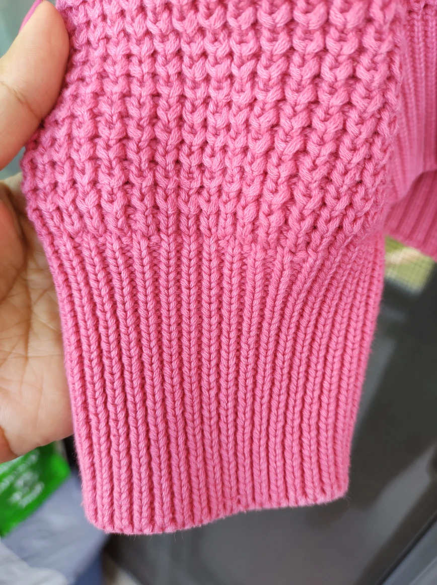 🥰🥕 New Pretty Pink Winter Sweater image indicator(2)