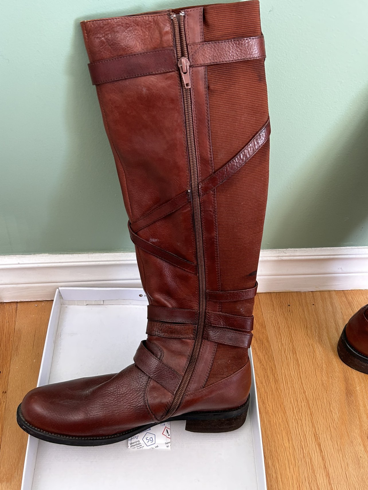 Miz Mooz Leather Boots women’s size 7.5 - photo 3