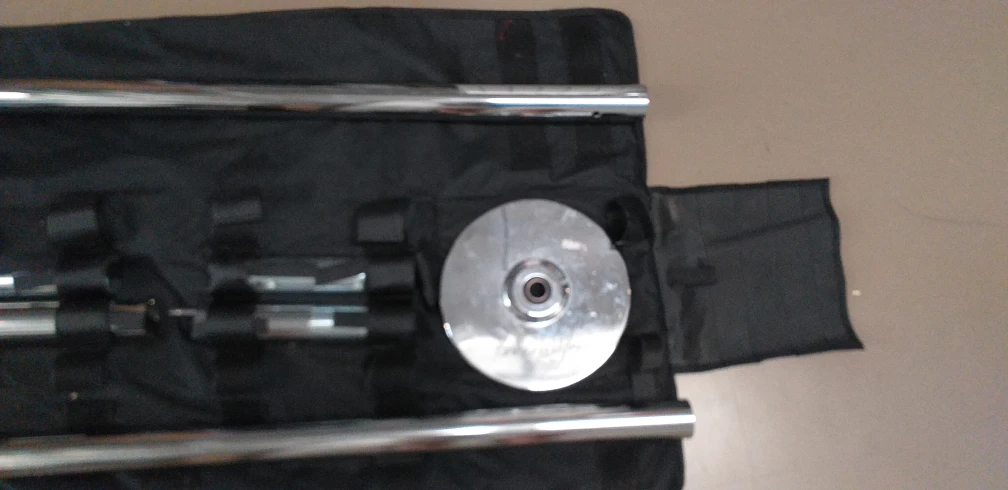 Kendra Wilkinson's sport pole image indicator(3)