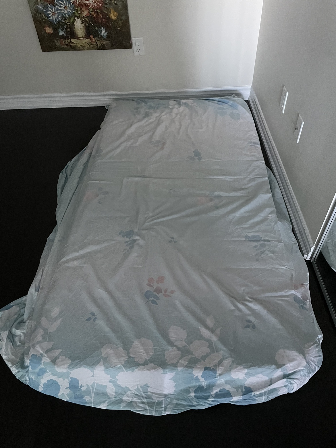 Twin bed mattress