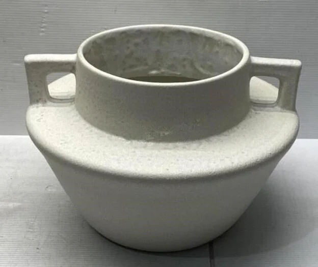CB2 terracotta vase - New thumbnail