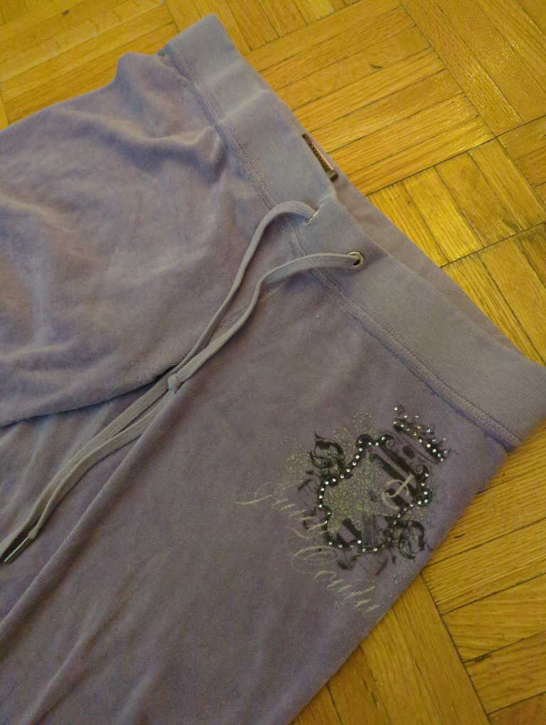 juicy pants image indicator(2)