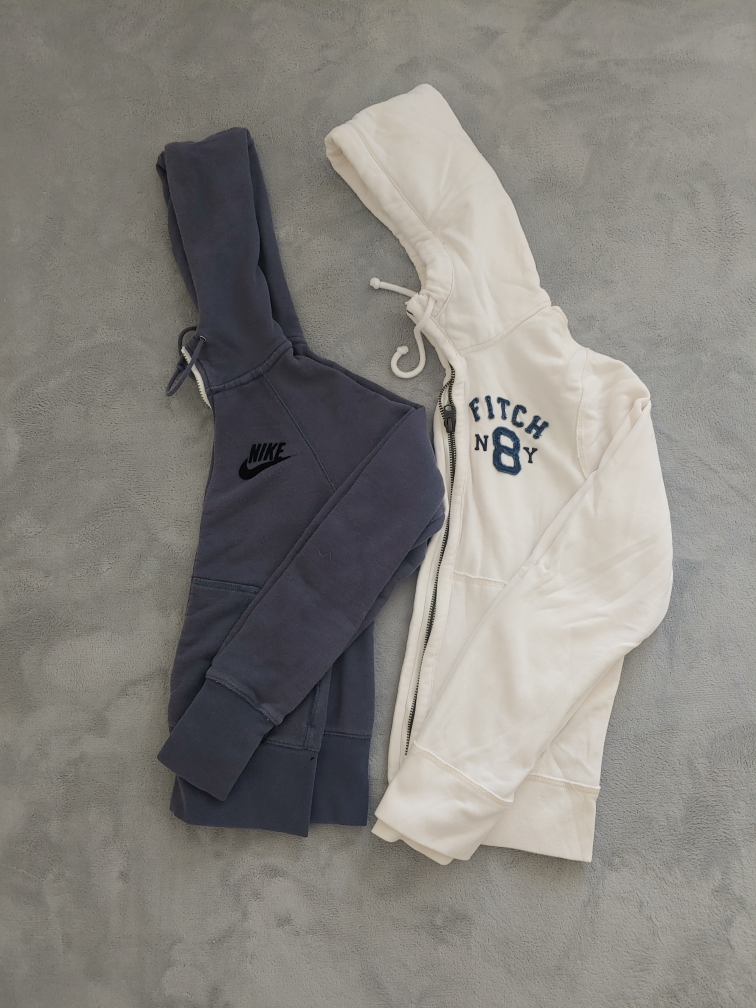 2 hoodies for $10