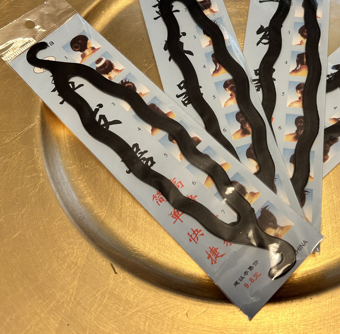 ✨✨Twisty Bun (Hair) Bun Makers image indicator(2)