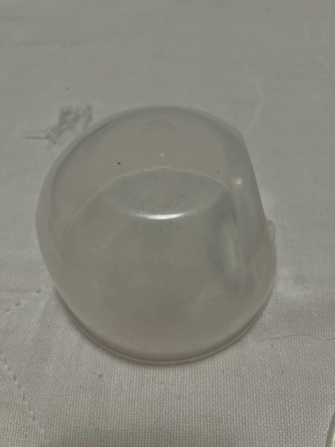 Wearable Breast Pump - photo 3