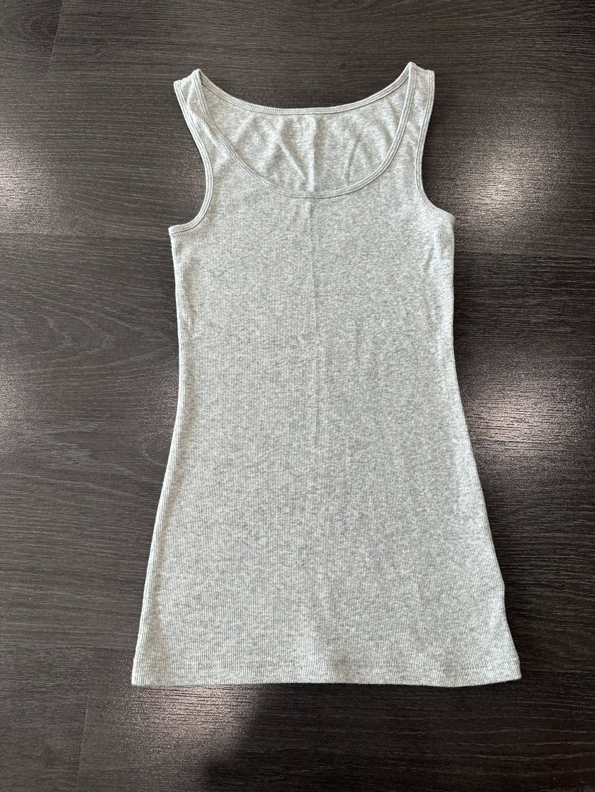 Gap Tank Top