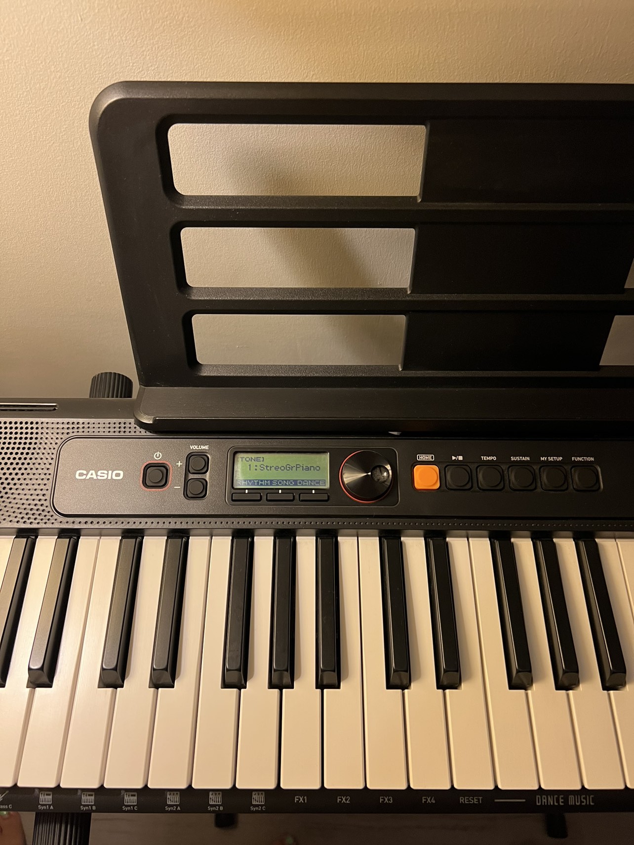 Casio CT-S195 61-Key Electric Keyboard with Stand & Bench - photo 3
