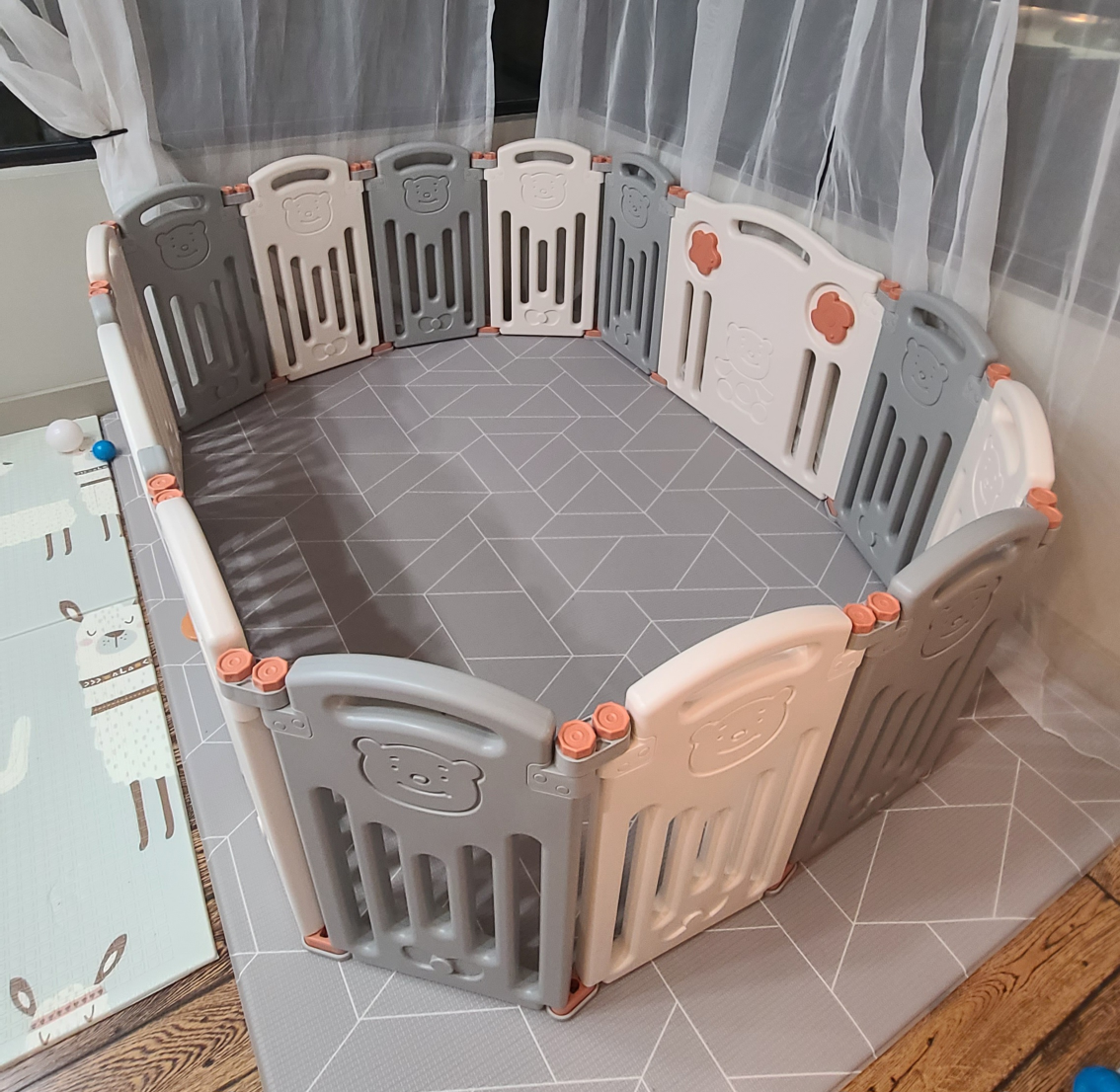 play yard (playpen) image indicator(2)