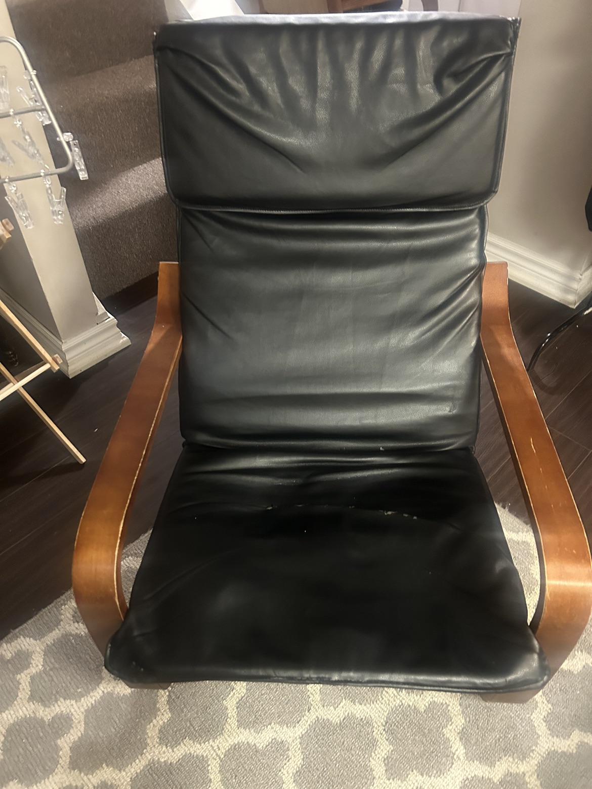 Black leather chair - photo 4