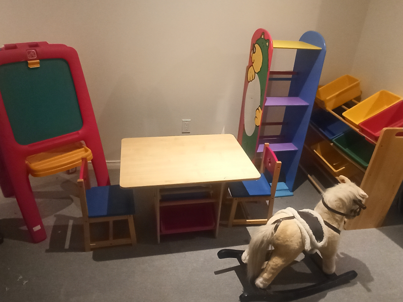 kids playroom furniture